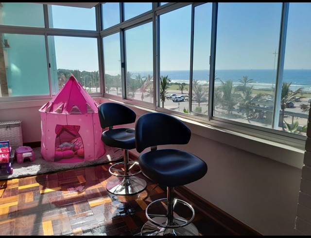 2 BEDROOM APARTMENT FOR SALE IN NORTH BEACH